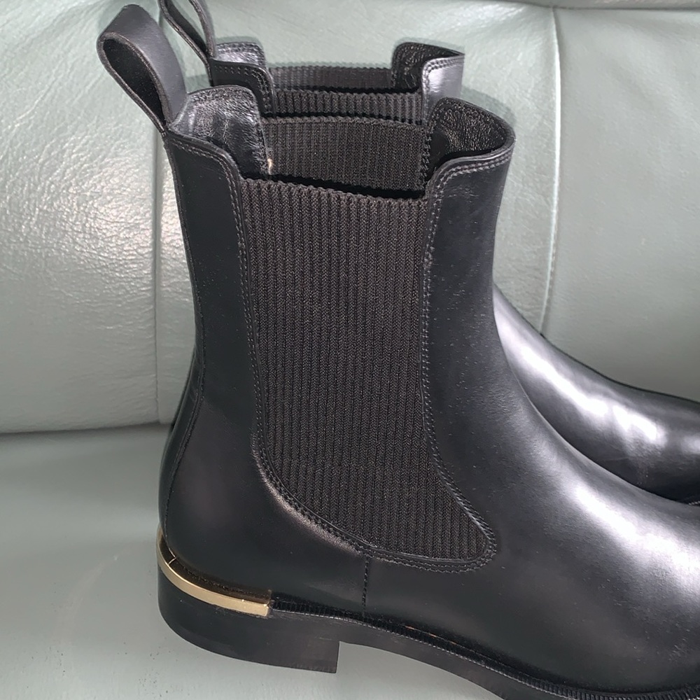 Jimmy Choo Women's Thessaly Chelsea Boots - Picture 5 of 10
